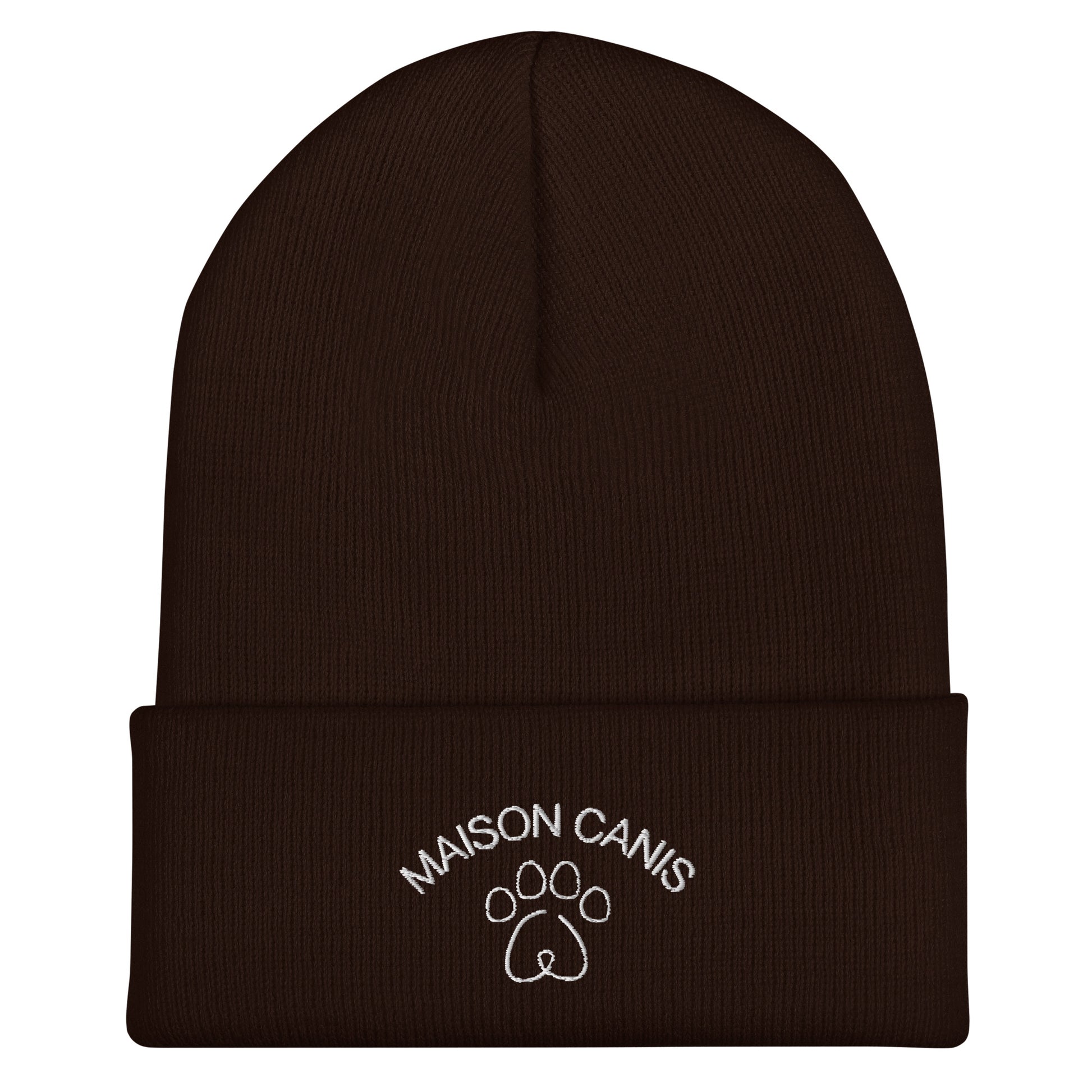 Bonnet Maison Canis marron avec logo brodé blanc, style hivernal montréalais.
